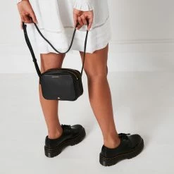 Lulu Guinness BLACK LEATHER COLE CROSS BODY BAG 15 Lulu Guinness BLACK LEATHER COLE CROSS BODY BAG