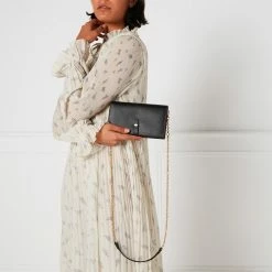Lulu Guinness BLACK JUNIPER CHAIN WALLET BAGS