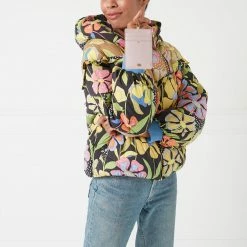 Lulu Guinness BLUSH LEATHER TEMPLE LANYARD Pink, Forever 11 Lulu Guinness BLUSH LEATHER TEMPLE LANYARD Pink, Forever