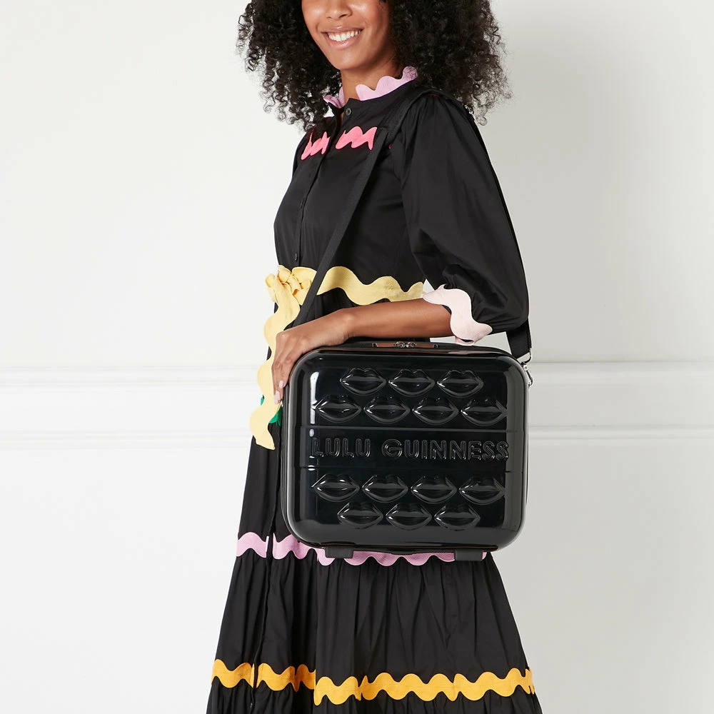 Lulu Guinness BLACK LULU LIPS VANITY CASE Timeless Black 9 Lulu Guinness BLACK LULU LIPS VANITY CASE Timeless Black