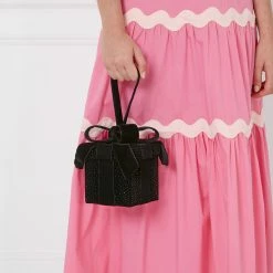 Lulu Guinness BLACK PRESENT CLUTCH WITH SWAROVSKI® CRYSTALS 13 Lulu Guinness BLACK PRESENT CLUTCH WITH SWAROVSKI® CRYSTALS