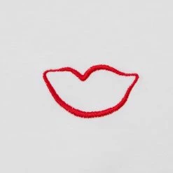 Lulu Guinness CHALK EMBROIDERED LIP MACIE T-SHIRT